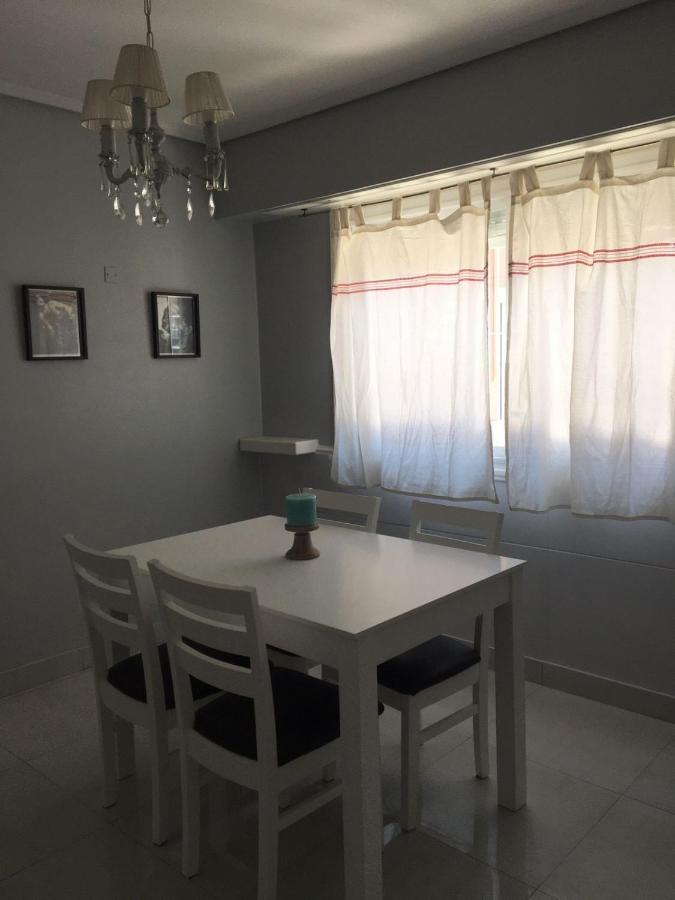 Ph Villa Marilyn 3 Ambientes Con Patio Y Parrilla En La Perla - Incluye Ropa De Cama Mar del Plata Eksteriør billede