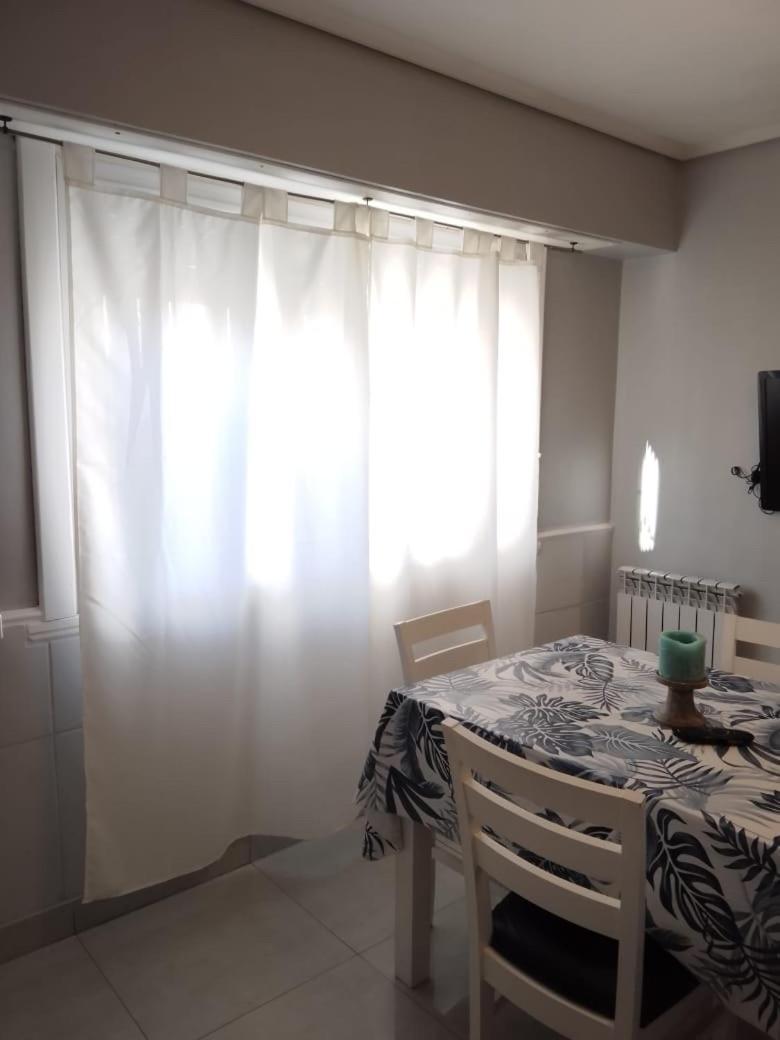 Ph Villa Marilyn 3 Ambientes Con Patio Y Parrilla En La Perla - Incluye Ropa De Cama Mar del Plata Eksteriør billede